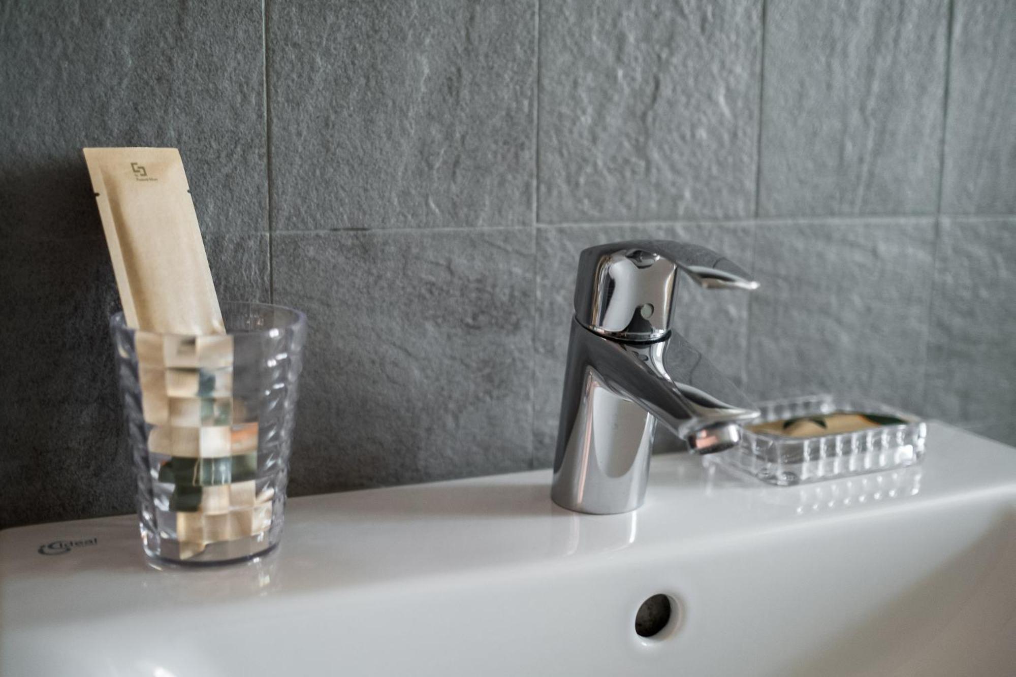 בולוניה Canonica Suites חדר תמונה