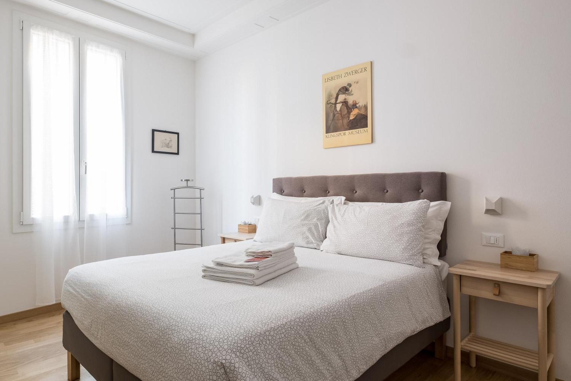 בולוניה Canonica Suites חדר תמונה